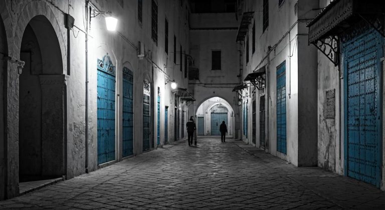 prostitution à tunis: cadre, risques et régulation